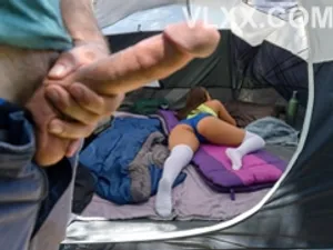 Bà xã đi công việc xa, tôi đi tìm cảm giác lạ với ghệ điếm xinh tuyệt vời